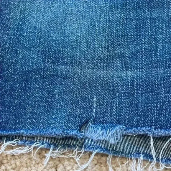 AG adriano goldschmied distressed jean shorts - Picture 2 of 7